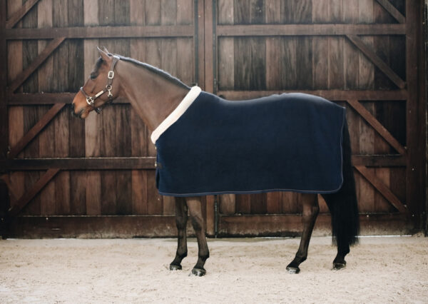 Kentucky Show Fleece deken "Heavy" bestellen? Via Paardensportwebshop.nl